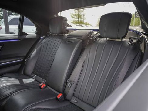 Certified 2022 Mercedes-Benz S 500 4MATIC image 31
