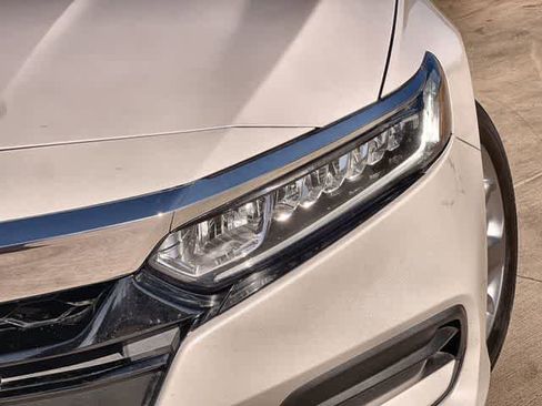 Used 2020 Honda Accord LX image 24