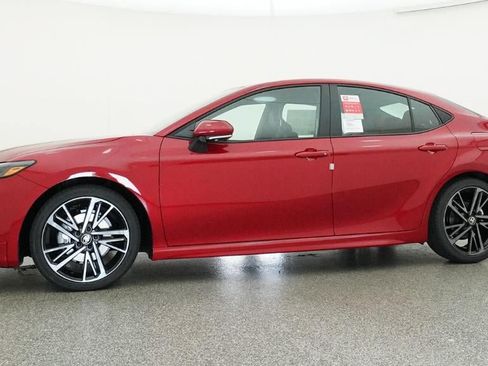 New 2026 Toyota Camry XSE FWD image 18