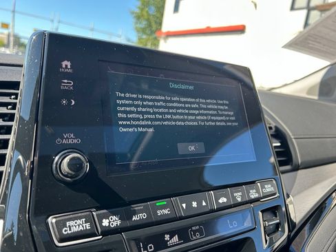 Used 2023 Honda Odyssey Touring image 25