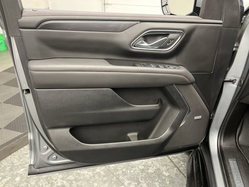 Certified 2024 Chevrolet Suburban RST w/ Luxury Package image 7