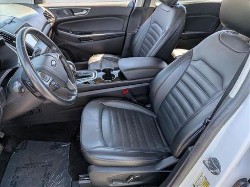 Used 2017 Ford Edge SEL w/ Equipment Group 201A AWD/4WD image 23