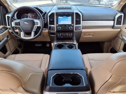 Used 2019 Ford F350 Lariat w/ Lariat Ultimate Package image 9