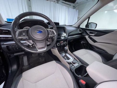 Used 2020 Subaru Forester Premium image 3
