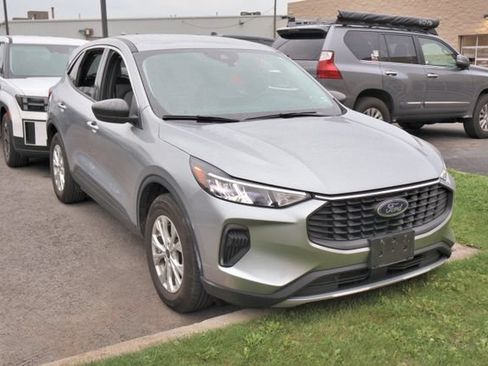 Used 2023 Ford Escape Active AWD/4WD image 6