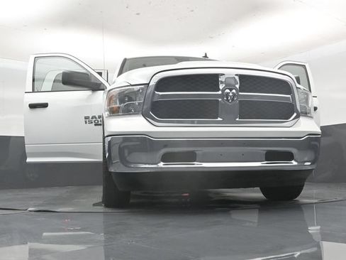 Used 2023 RAM 1500 Classic SLT w/ Electronics Group AWD/4WD image 60
