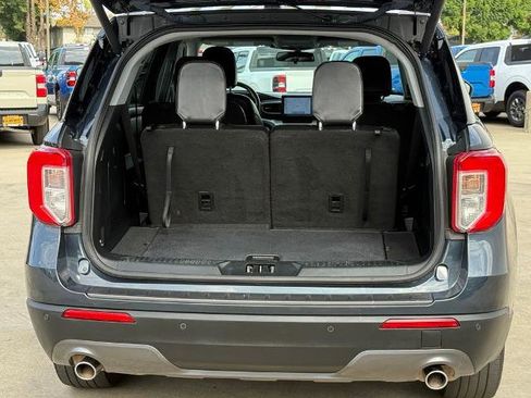 Certified 2022 Ford Explorer XLT w/ Equipment Group 202A image 17