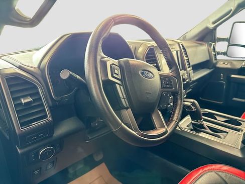 Used 2019 Ford F150 Lariat AWD/4WD image 10