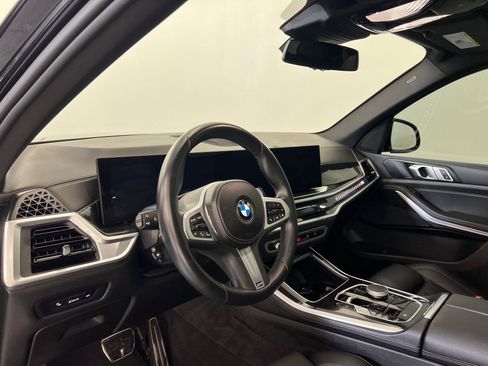 Used 2026 BMW X5 sDrive40i w/ Premium Package RWD image 4