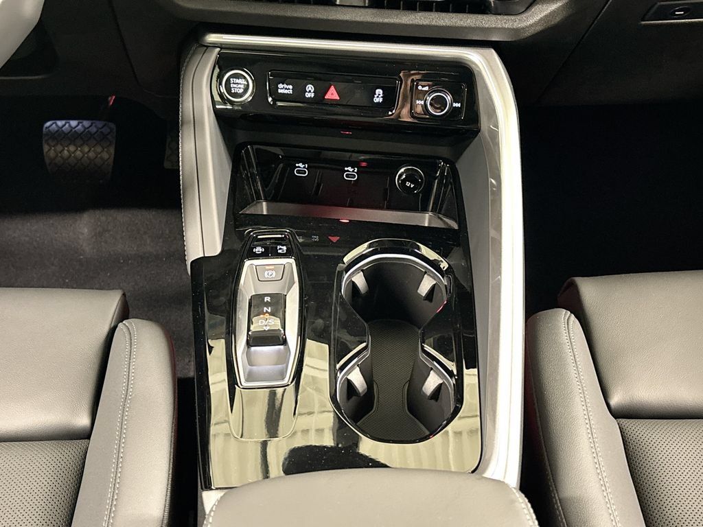New 2026 Audi Q5 Premium Plus AWD/4WD image 13