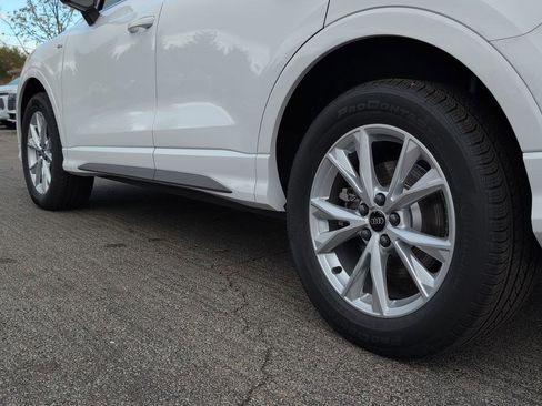 New 2025 Audi Q3 2.0T Premium image 3