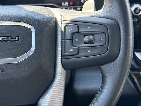 Used 2022 GMC Sierra 1500 Denali w/ Denali Reserve Package image 8