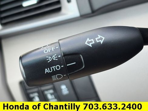 Used 2012 Honda Odyssey EX image 10