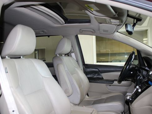 Used 2013 Honda Odyssey EX-L image 32