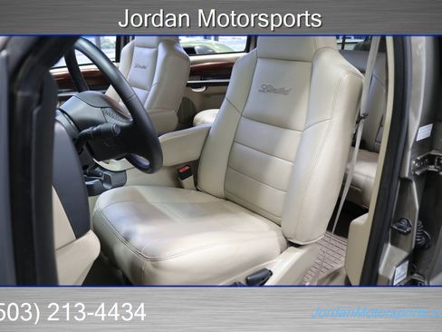 Used 2005 Ford Excursion Limited image 16