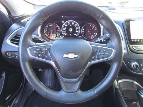 Used 2019 Chevrolet Malibu Premier image 20
