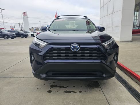 Certified 2022 Toyota RAV4 XLE Premium image 13