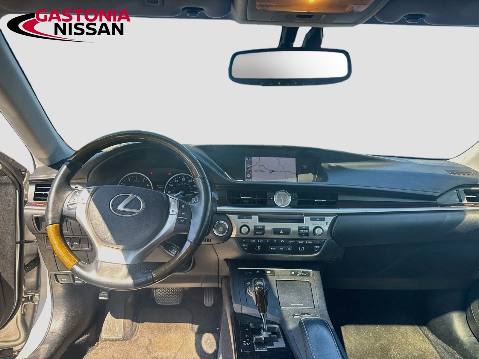 Used 2013 Lexus ES 350 w/ Luxury Pkg FWD image 29