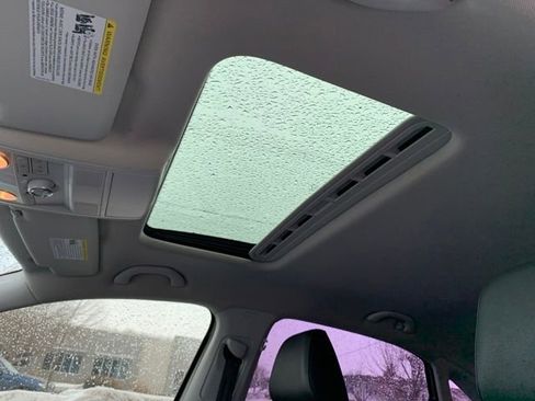 Used 2019 Volkswagen Passat 2.0T Wolfsburg w/ Wheels & Sunroof Package image 23