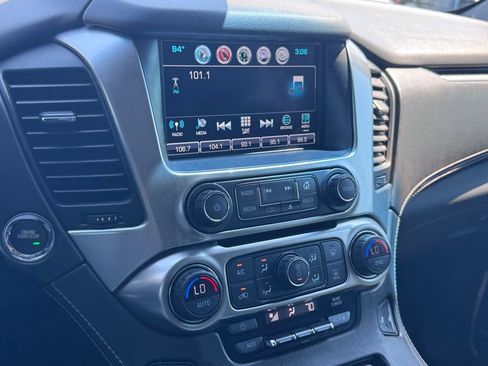Used 2018 Chevrolet Tahoe LT AWD/4WD image 36