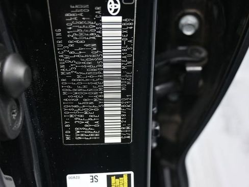 Used 2024 Toyota Corolla LE image 20