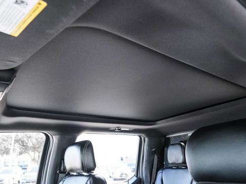 Used 2020 Ford F150 Lariat AWD/4WD image 33