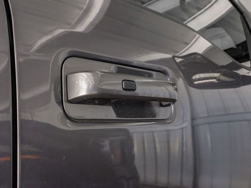 Used 2021 Ford F250 Lariat image 41