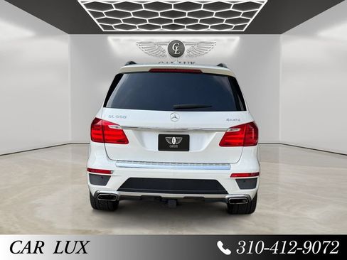 Used 2015 Mercedes-Benz GL 550 4MATIC w/ Driver Assistance Package image 4