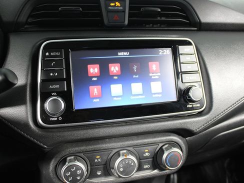 Used 2024 Nissan Versa S w/ Trunk Package FWD image 27