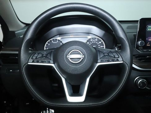 Certified 2025 Nissan Altima 2.5 SV FWD image 20