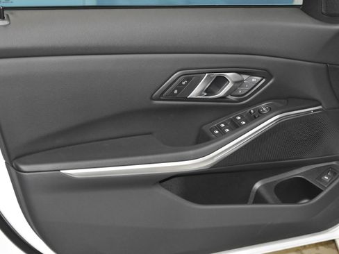 New 2026 BMW 330i xDrive Sedan w/ M Sport Package image 3