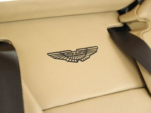 Used 2016 Aston Martin Vanquish Volante Convertible 2D image 58