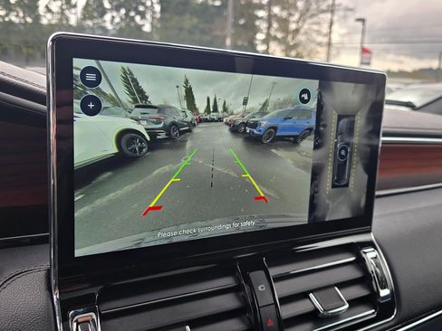 Used 2024 Lincoln Navigator L Reserve image 31