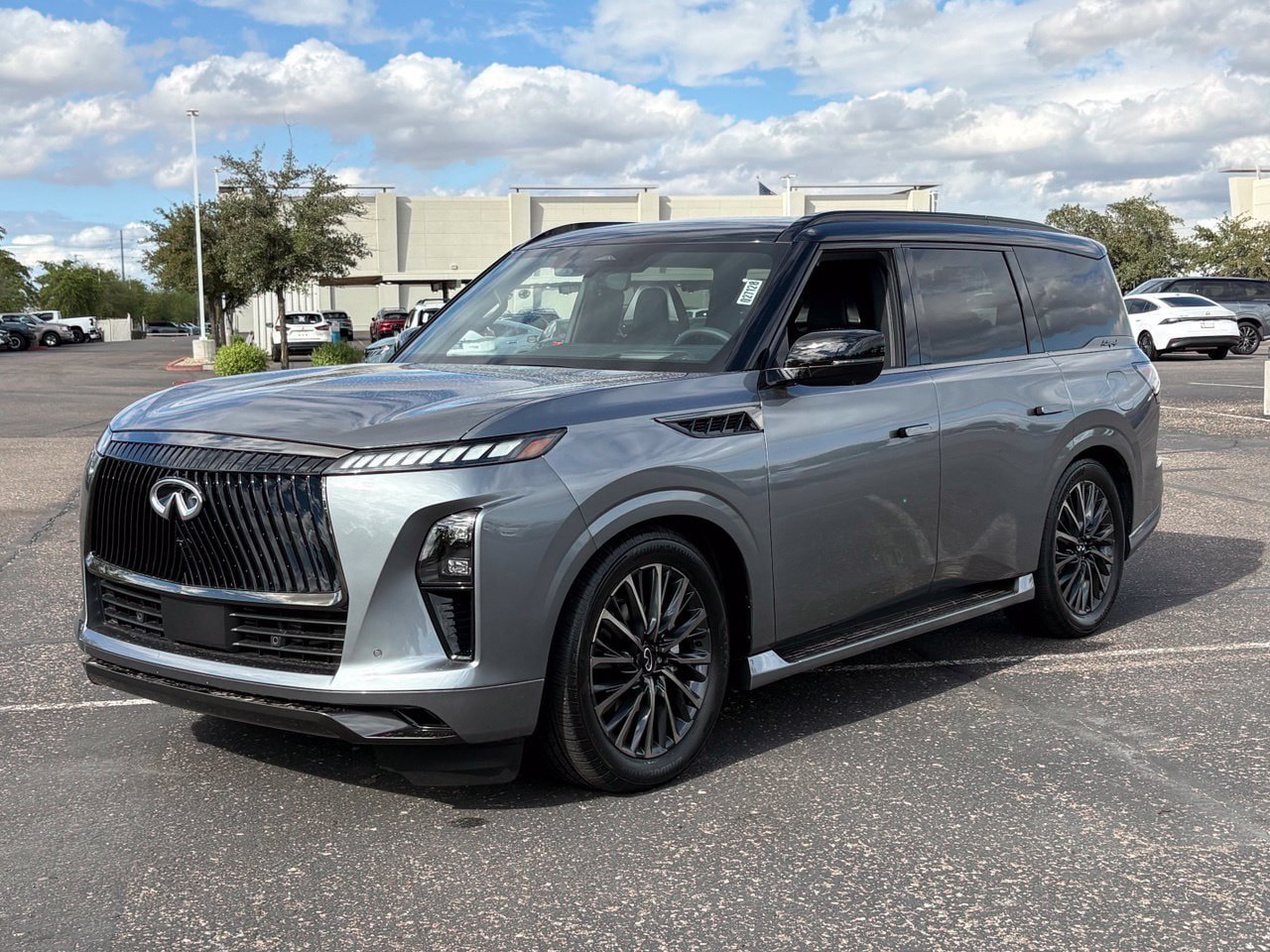 New 2027 INFINITI QX80 Autograph AWD/4WD image 2