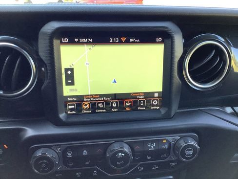 Used 2021 Jeep Wrangler Unlimited Rubicon w/ Dual Top Group image 17