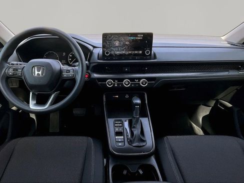 Used 2024 Honda CR-V LX image 8