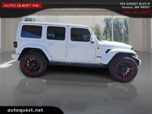 Used 2024 Jeep Wrangler High Altitude AWD/4WD image 4