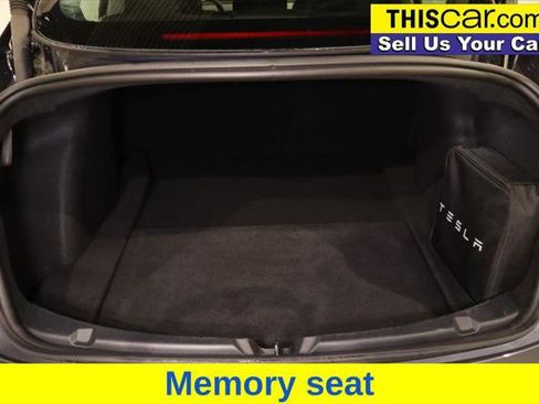 Used 2023 Tesla Model 3 Standard Range image 18