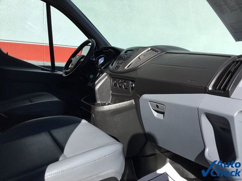 Used 2019 Ford Transit 250 130 Low Roof image 29