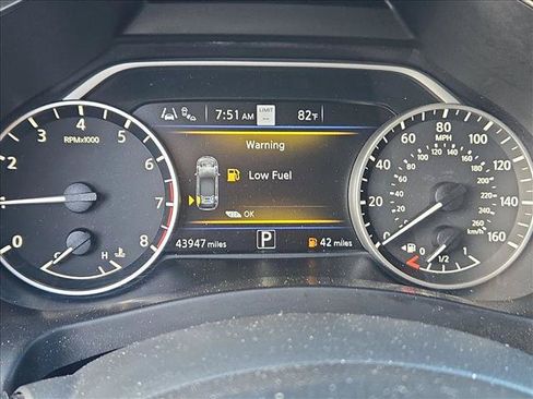 Used 2020 Nissan Murano Platinum w/ Cargo Package FWD image 10