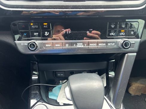 Certified 2024 Kia Seltos S AWD/4WD image 11