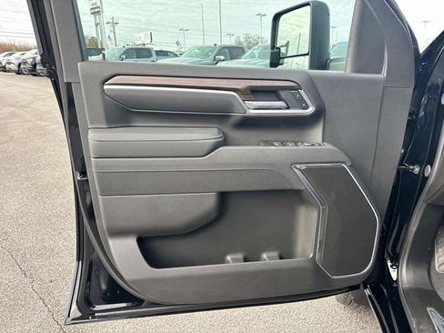 New 2026 Chevrolet Silverado 3500 LT w/ Convenience Package image 21