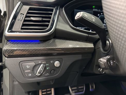 Used 2024 Audi SQ5 Prestige image 30