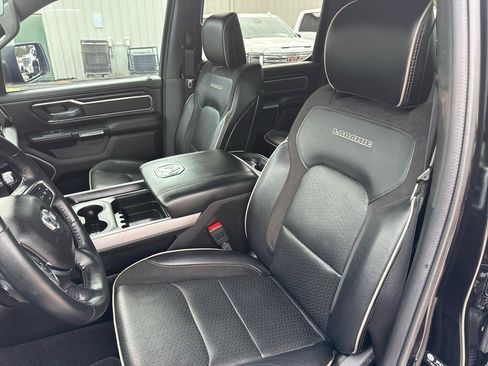 Used 2023 RAM 1500 Laramie RWD image 16