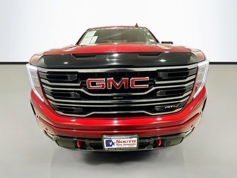 Used 2025 GMC Sierra 1500 AT4 w/ AT4 Premium Package AWD/4WD image 2
