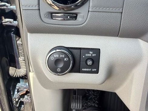 Used 2017 Buick Enclave Leather AWD/4WD image 14