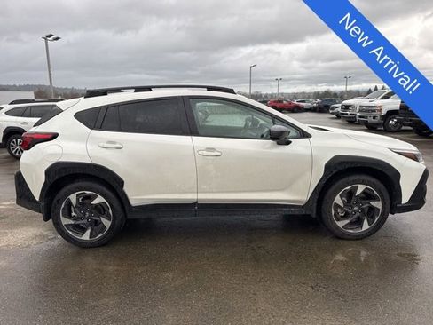 Used 2025 Subaru Crosstrek 2.5i Limited w/ Crosstrek Mirror Package image 8
