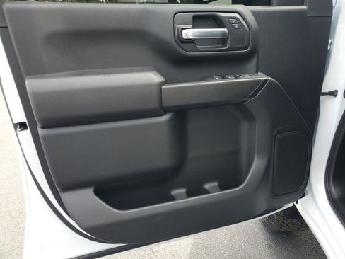 Certified 2025 Chevrolet Silverado 2500 Custom w/ Custom Value Package image 22