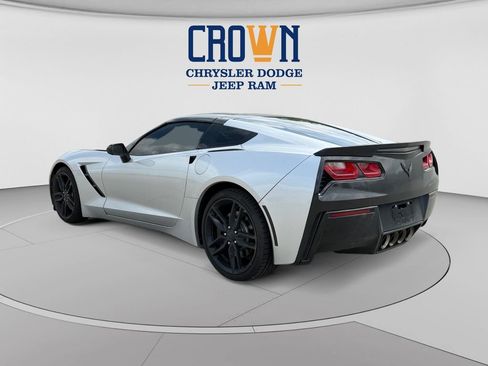 Used 2017 Chevrolet Corvette Stingray Coupe w/ Carbon Flash Badge Package RWD image 5