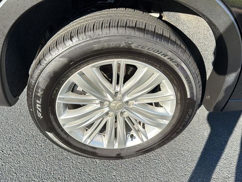 Used 2024 Mitsubishi Outlander ES image 31